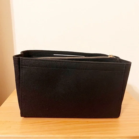 💥PRICE FIRM💥 Coach City Tote Bag - Picture 10 of 13